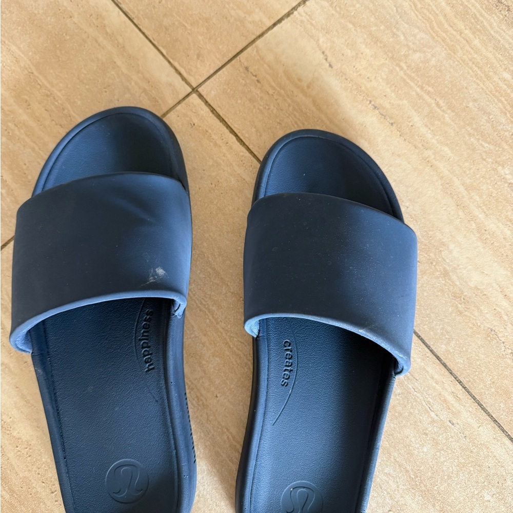 lululemon athletica Men’s 's Dark Blue Slide Sandals